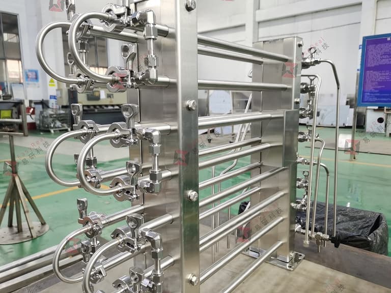 Lab Plant UHT-sterilointilaite