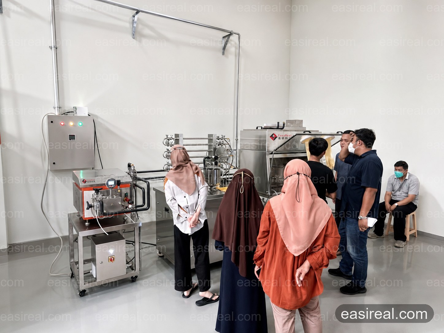 EasyReal engineer providing pilot UHT/HTST operation training at the WELLTRAS site in Indonesia EasyReal engineer providing pilot UHT/HTST operation training at the WELLTRAS site in Indonesia