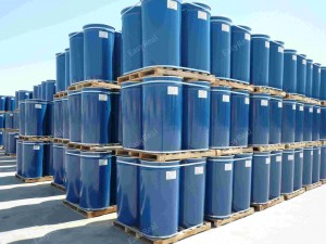 Aseptic drums filled with concentrated tomato paste for export